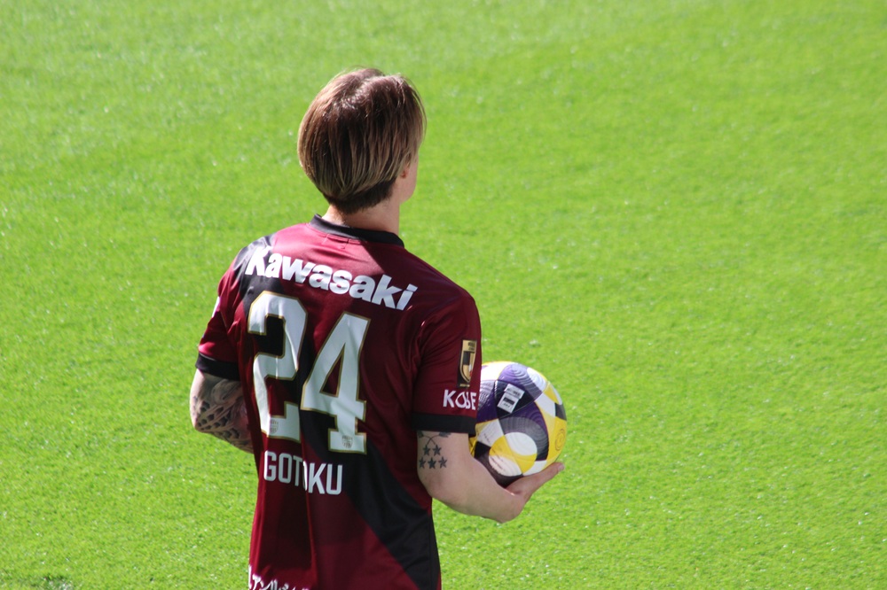 DF24 酒井選手