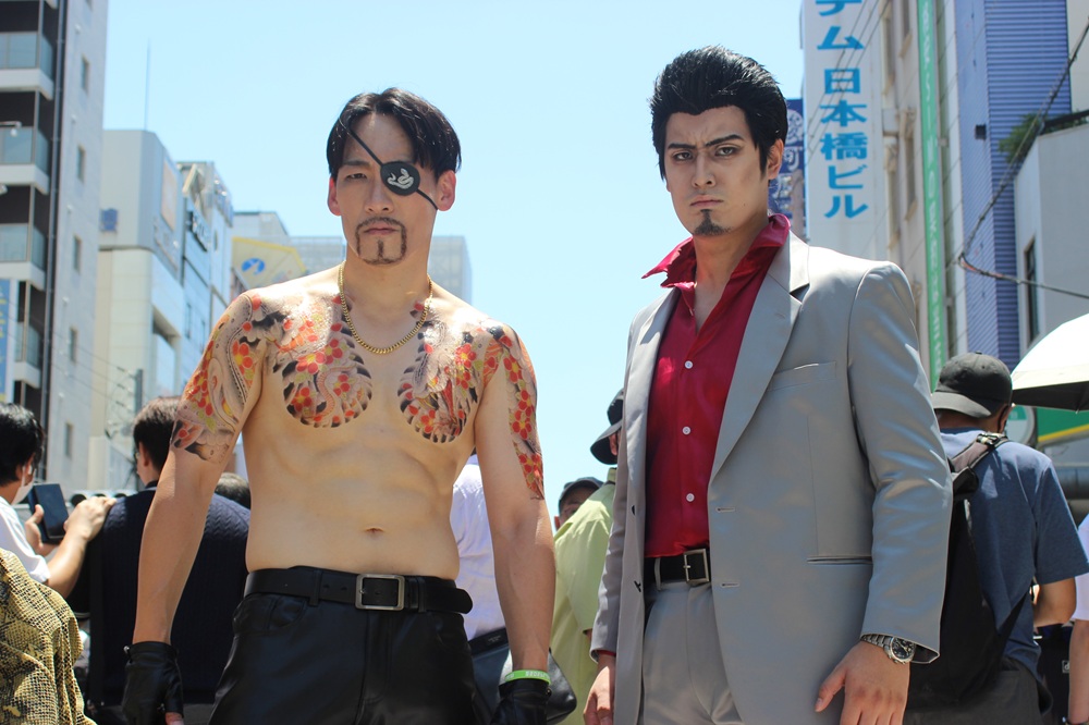 龍が如くシリーズ 桐生一馬と真島吾朗(彫り物再現)のペアコスプレ/日本橋ストリートフェスタ2026